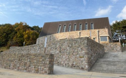 진산성지